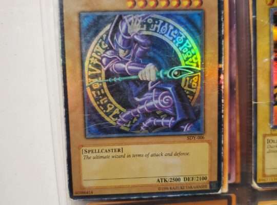 1996 1st Edition Dark Magician yugioh card