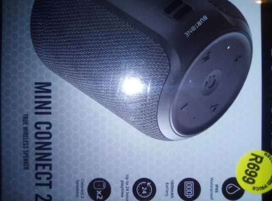 metal earbuds +Bluetooth speaker