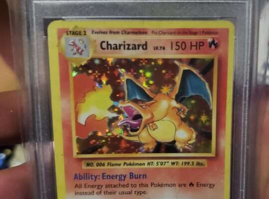 Rare 2016 Holo charizard XY pokemon card PSA 4