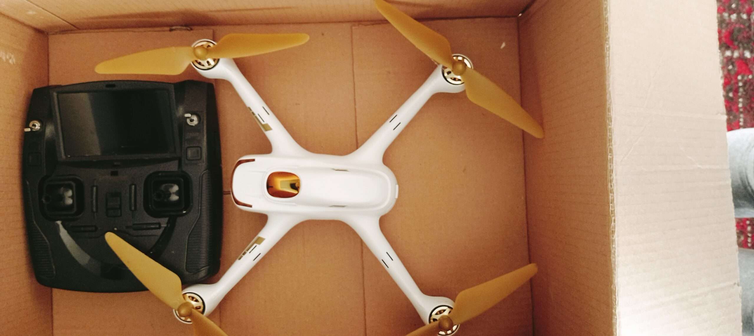 Hubsan X4FPV Brushless drone