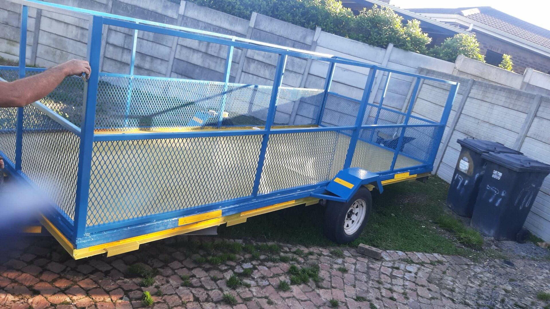 blue 5mx2m trailer with sides Price Neg