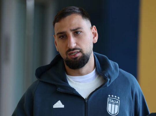 🚨 Donnarumma begins, Manchester derby line-ups revealed!